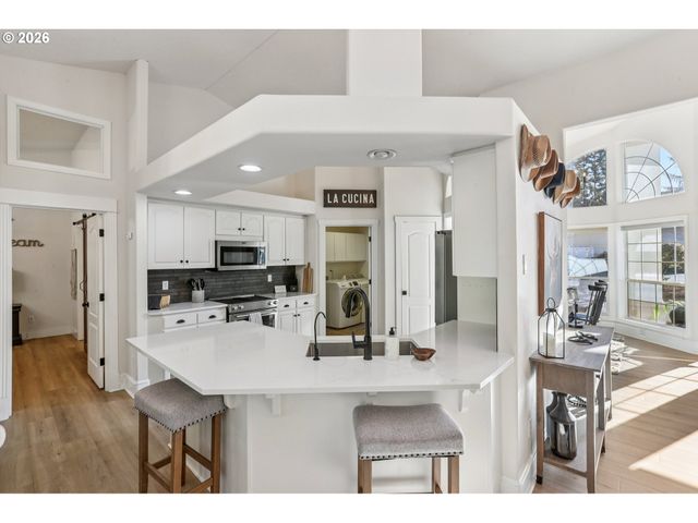 19609 Nw 9TH Ct, Ridgefield, WA 98642