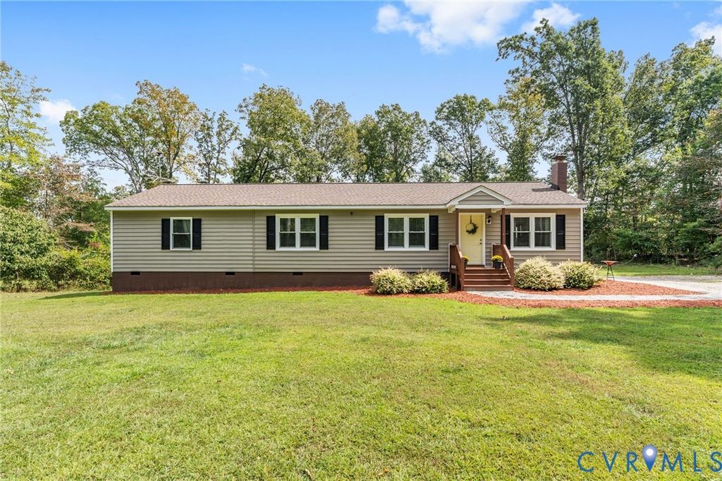 3808 Three Bridge Rd, Powhatan, VA 23139