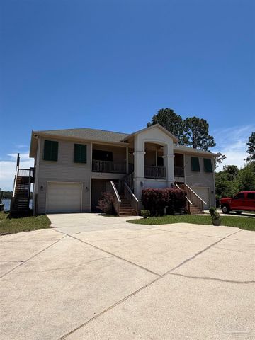2508 Redoubt Ave, Pensacola, FL 32507