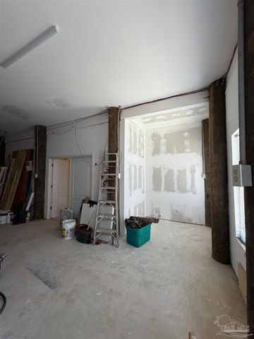 2508 Redoubt Ave, Pensacola, FL 32507