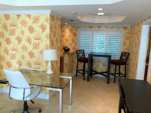 251 Oleander Avenue 1, Palm Beach, FL 33480