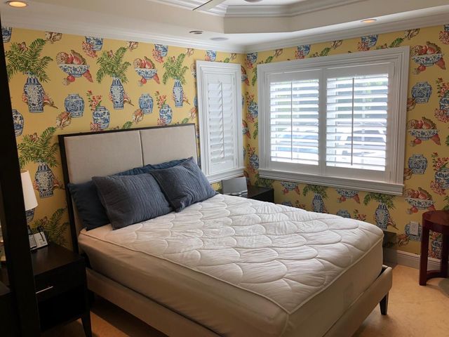 251 Oleander Avenue 1, Palm Beach, FL 33480