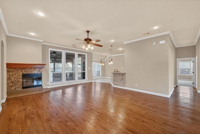 1109 Alexander Court, Midlothian, TX 76065