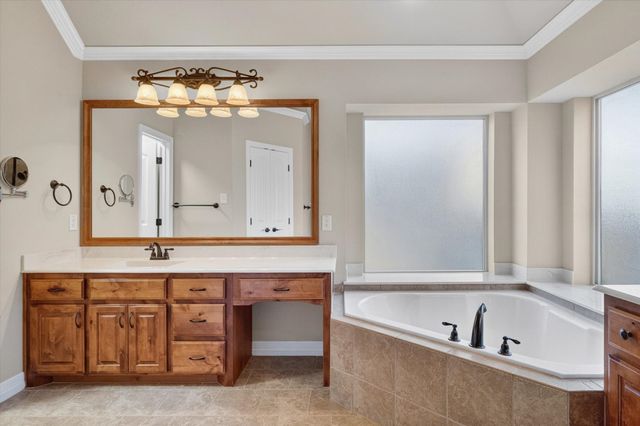 1109 Alexander Court, Midlothian, TX 76065