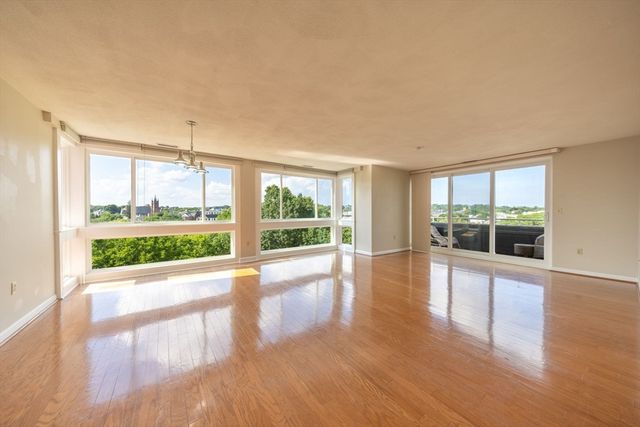 50 Watertown St 610, Watertown, MA 02472