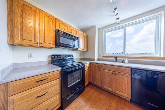 50 Watertown St 610, Watertown, MA 02472
