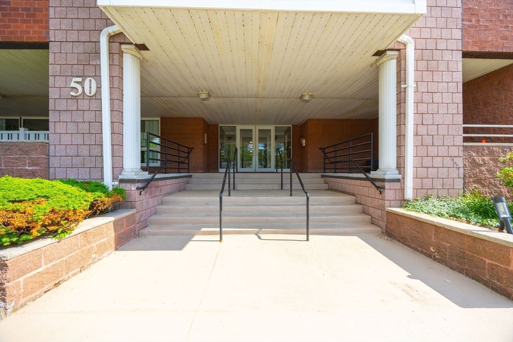 50 Watertown St 610, Watertown, MA 02472