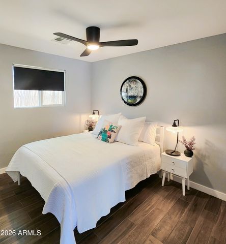 1058 E WHITTON Avenue, Phoenix, AZ 85014