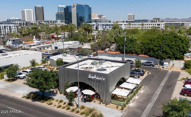 1058 E WHITTON Avenue, Phoenix, AZ 85014