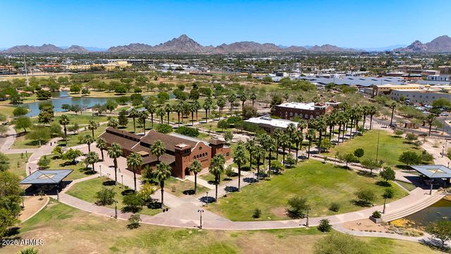 1058 E WHITTON Avenue, Phoenix, AZ 85014