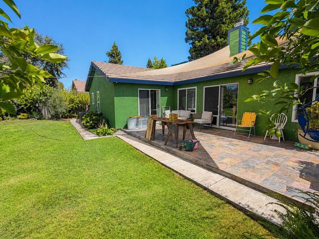 1745 Chilton Dr, Roseville, CA 95747