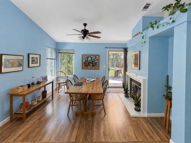 1745 Chilton Dr, Roseville, CA 95747