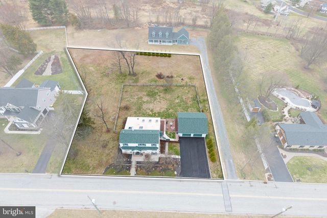 457 FRUIT FARM RD, Royersford, PA 19468