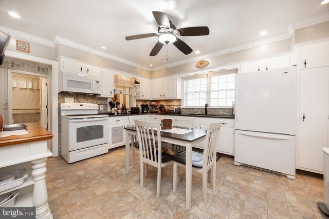 457 FRUIT FARM RD, Royersford, PA 19468