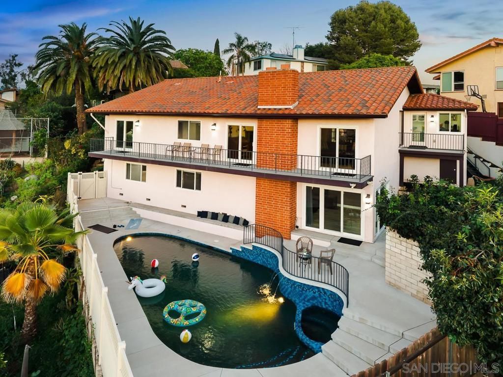 Image 36 of property listing at 803 Omar Drive, Escondido, CA 92025