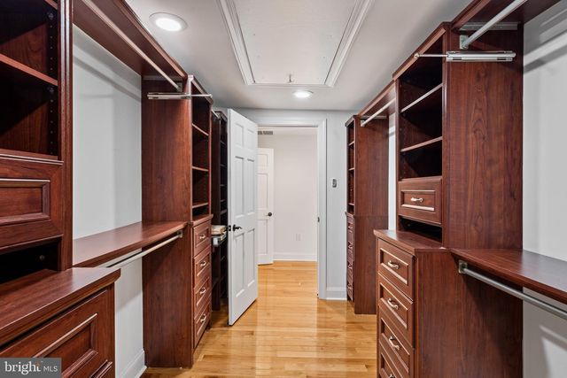 727 E MANOA RD, Havertown, PA 19083