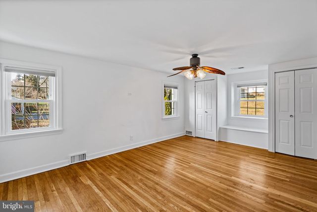 727 E MANOA RD, Havertown, PA 19083