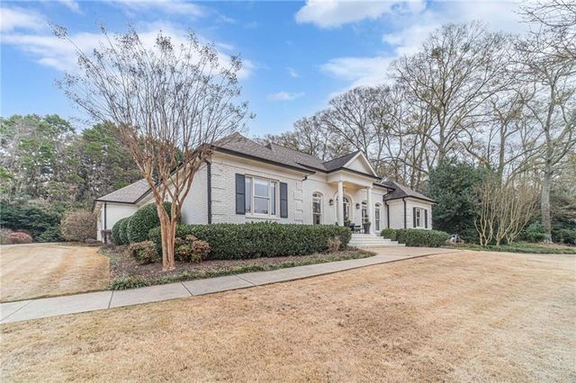 2049 Burgundy Drive, Braselton, GA 30517