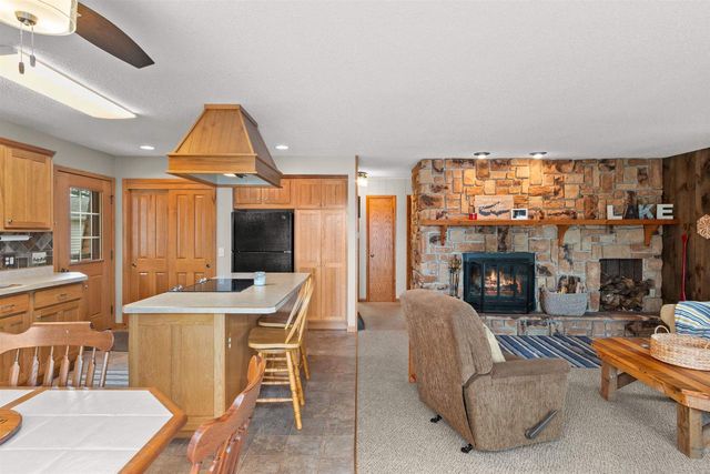 1037 S Archers Way, Nekoosa, WI 54457