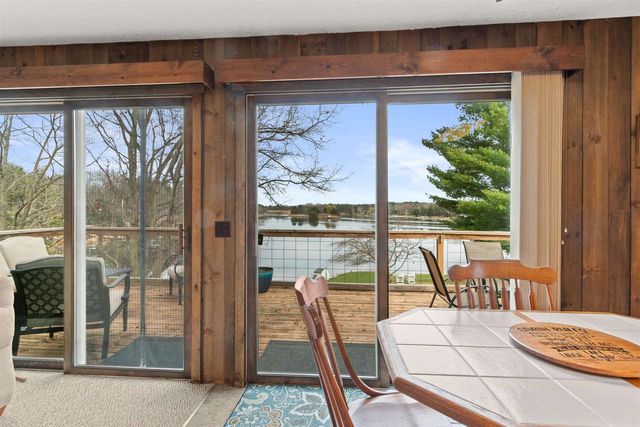 1037 S Archers Way, Nekoosa, WI 54457