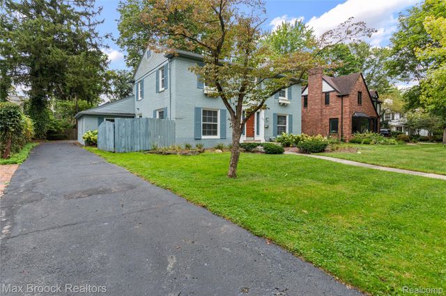 600 WESTWOOD Drive, Birmingham, MI 48009