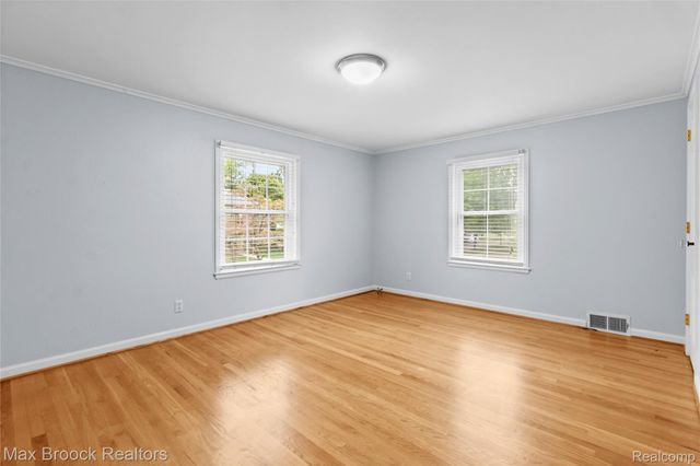 600 WESTWOOD Drive, Birmingham, MI 48009