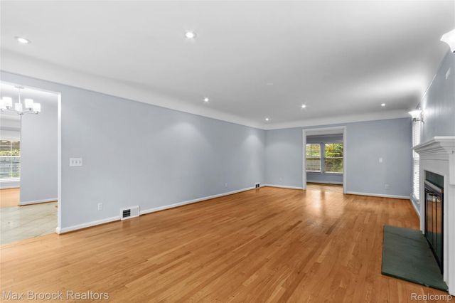 600 WESTWOOD Drive, Birmingham, MI 48009
