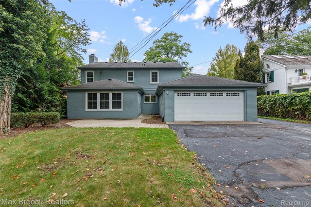 600 WESTWOOD Drive, Birmingham, MI 48009