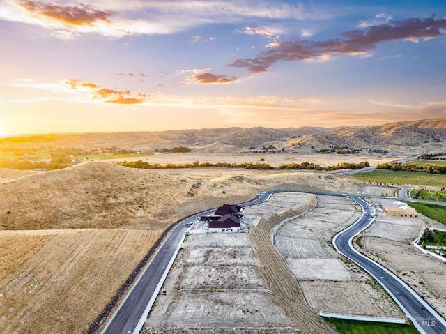 13358 N Summit View Way, Boise, ID 83714