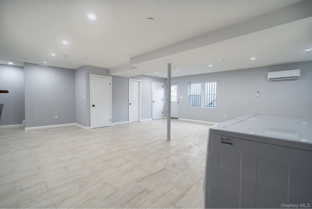 7036 70th Street, Glendale, NY 11385