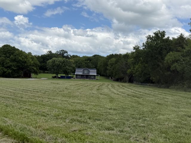1137 Linwood Rd, Watertown, TN 37184