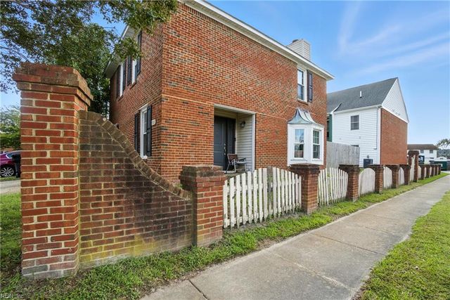 1501 Stonemoss CT, Virginia Beach, VA 23462