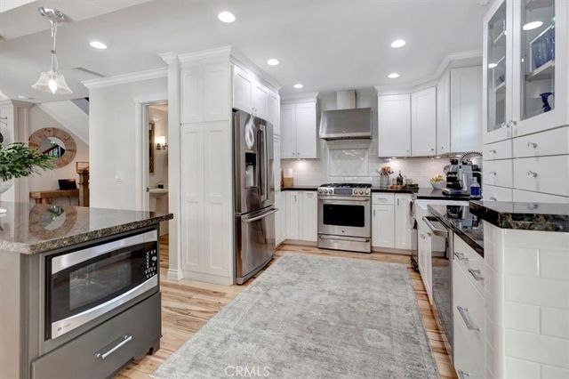 683 Vista Bonita, Newport Beach, CA 92660