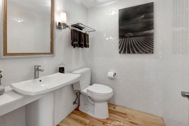 683 Vista Bonita, Newport Beach, CA 92660