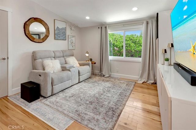 683 Vista Bonita, Newport Beach, CA 92660