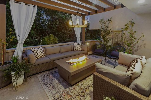 683 Vista Bonita, Newport Beach, CA 92660