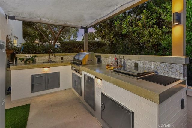 683 Vista Bonita, Newport Beach, CA 92660
