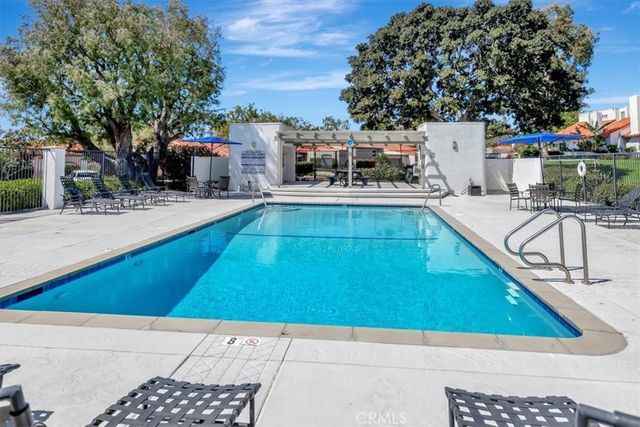 683 Vista Bonita, Newport Beach, CA 92660