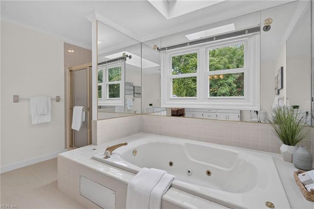 2637 Wimbledon Point DR, Virginia Beach, VA 23454