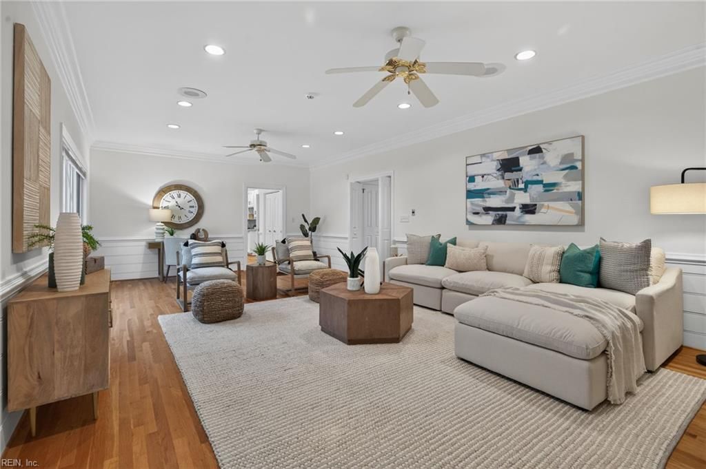 2637 Wimbledon Point DR, Virginia Beach, VA 23454
