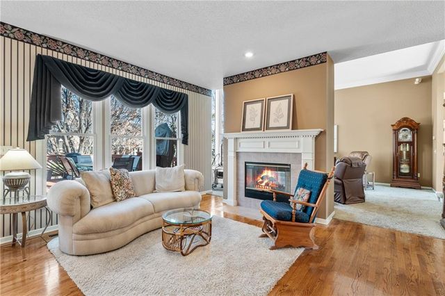 13029 Bond Street, Overland Park, KS 66213