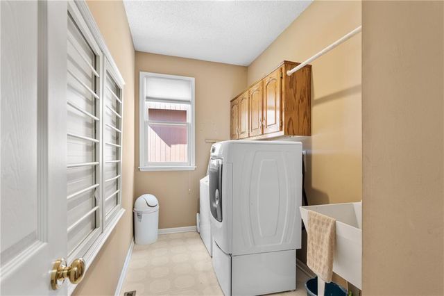 13029 Bond Street, Overland Park, KS 66213