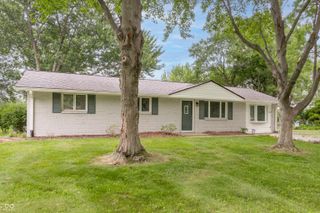 638 Karen Drive, Zionsville, IN 46077