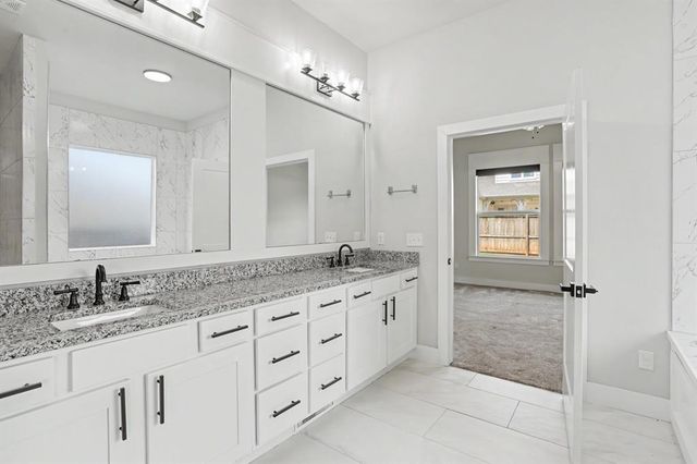 16741 Little Leaf Lane, Edmond, OK 73012
