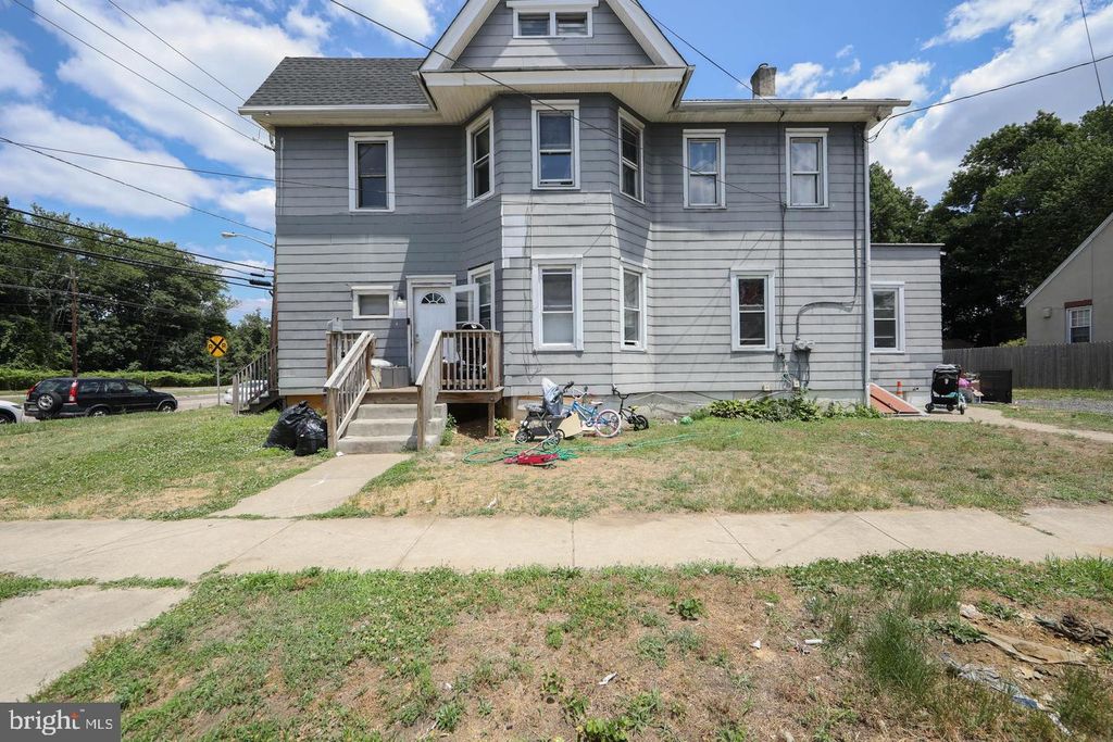 621 CROWN POINT RD, WESTVILLE, NJ 08093 — photo 2