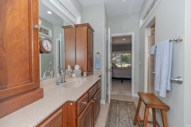 12902 Avalon Drive, Evansville, IN 47725