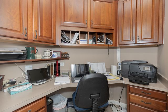 12902 Avalon Drive, Evansville, IN 47725