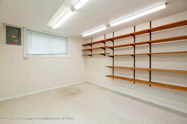 4909 Conners Avenue, Lansing, MI 48911