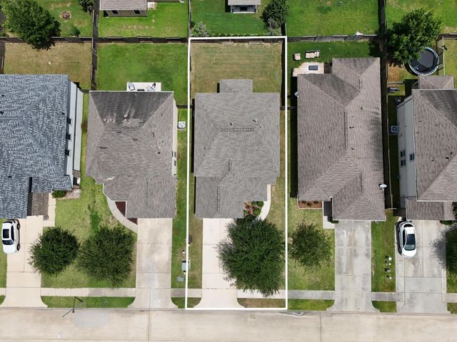 9947 Chimney Swift Lane, Conroe, TX 77385