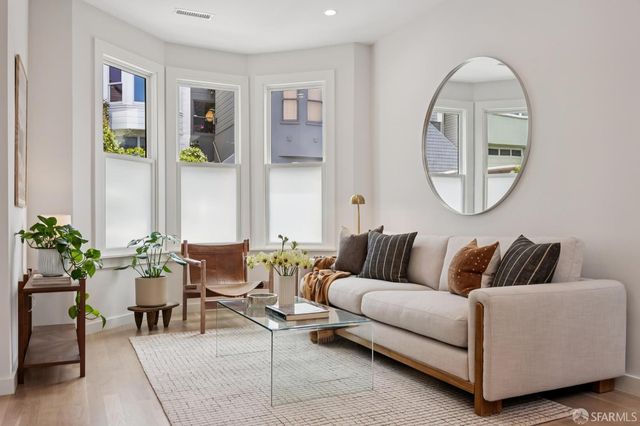 136 Winfield Street, San Francisco, CA 94110